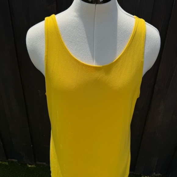 Banana Republic Yellow Fitted Sleeveless Tank Top - Picture 2 of 8